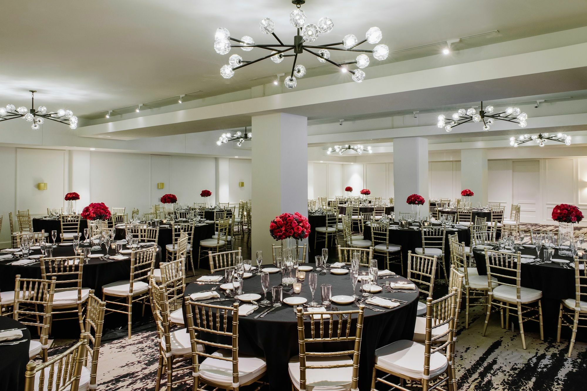 Hotel Covington Cincinnati Riverfront Екстер'єр фото